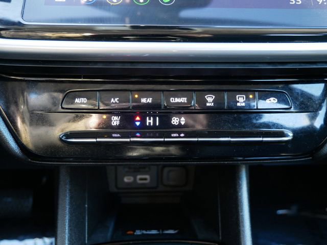 Certified 2023 Chevrolet Bolt EUV LT w/ Driver Confidence Package image 16