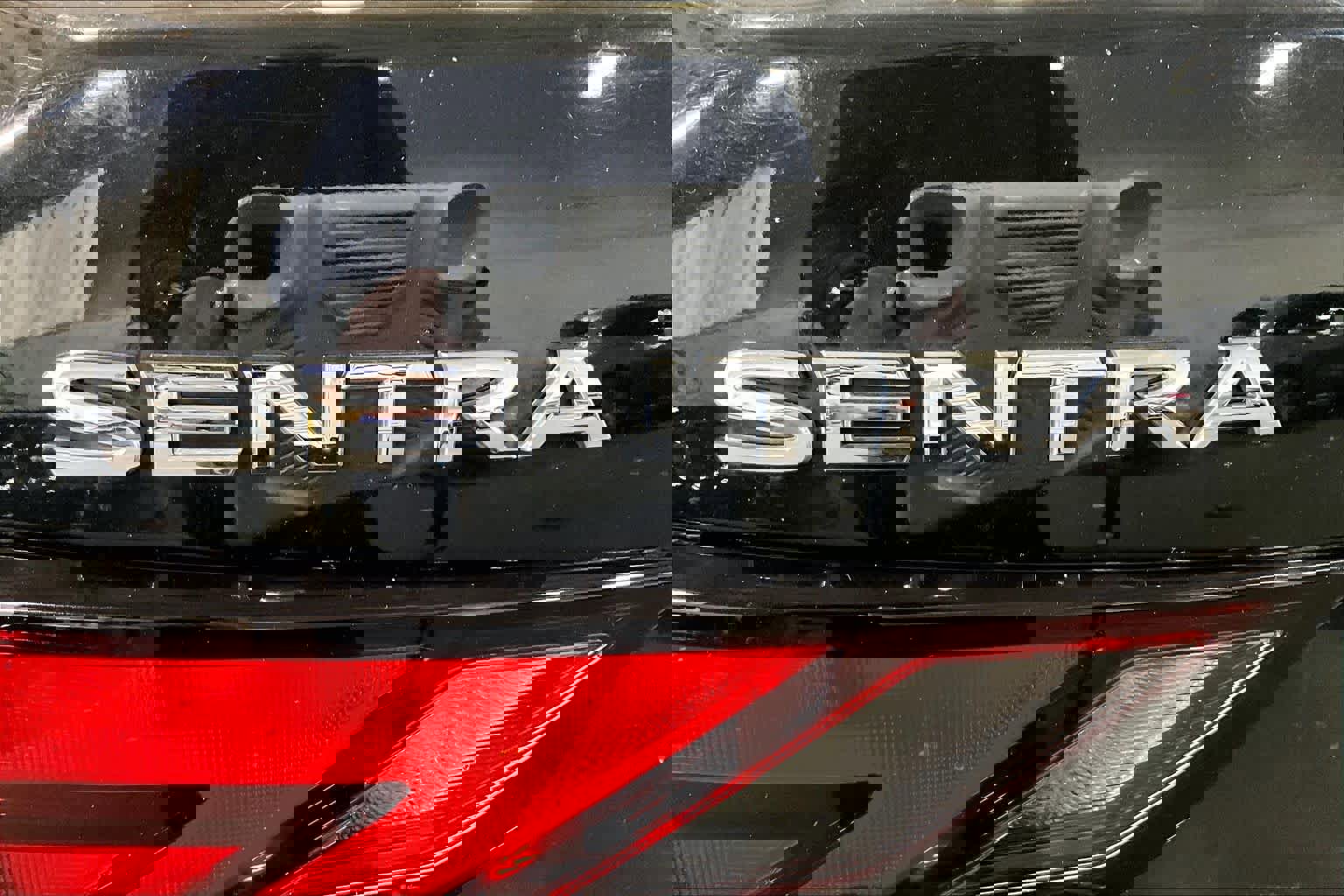 Used 2020 Nissan Sentra S image 9
