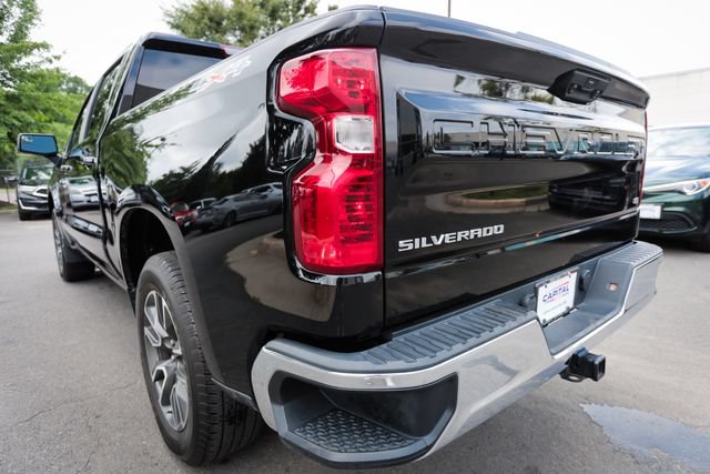 Used 2023 Chevrolet Silverado 1500 LT AWD/4WD image 13