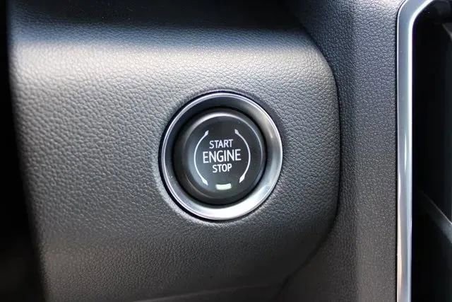 New 2025 GMC Acadia Elevation w/ Elevation Premium Package image 25