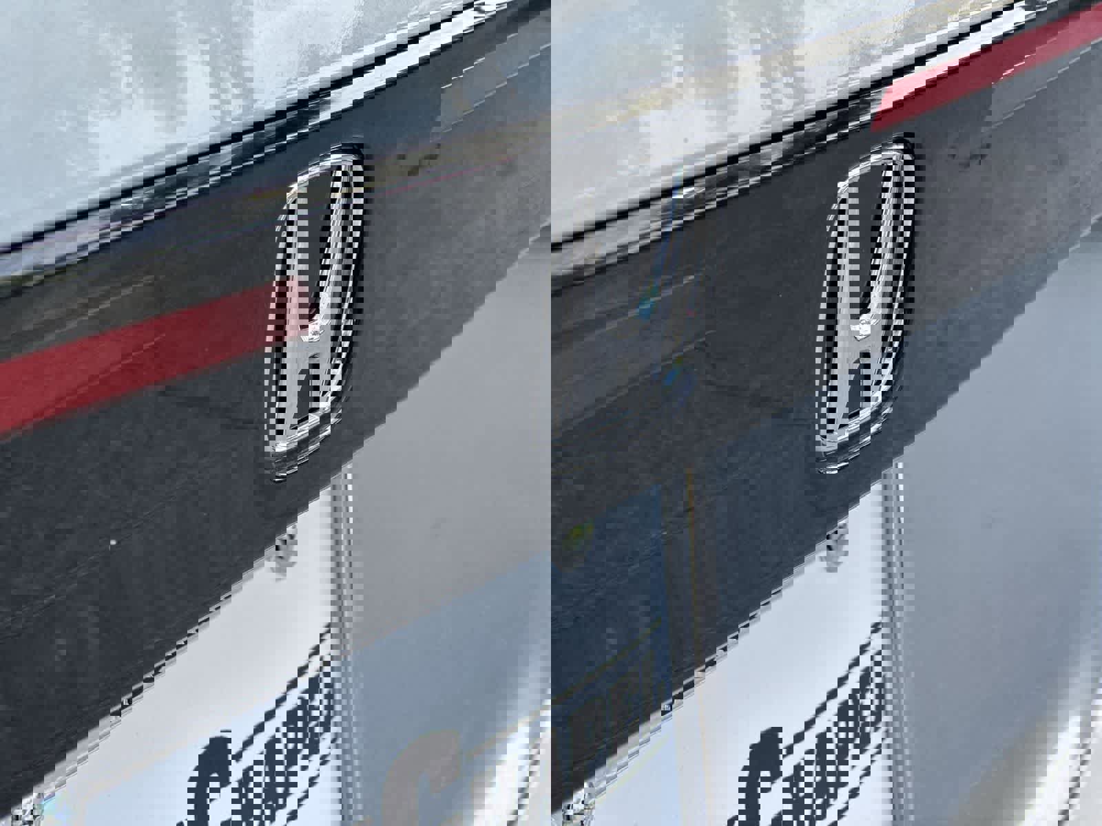 Used 2024 Honda Accord EX image 10