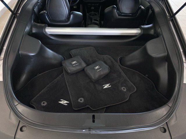 Used 2025 Nissan Z Performance w/ Floor Mat Package RWD image 8
