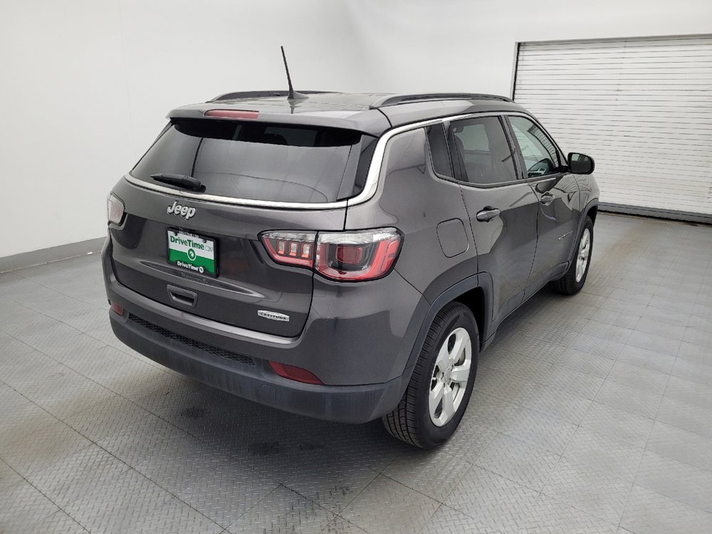 Used 2019 Jeep Compass Latitude image 9