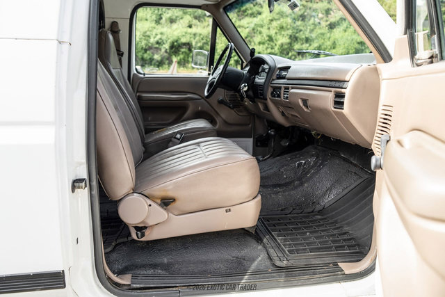 Used 1992 Ford Bronco Custom AWD/4WD image 39