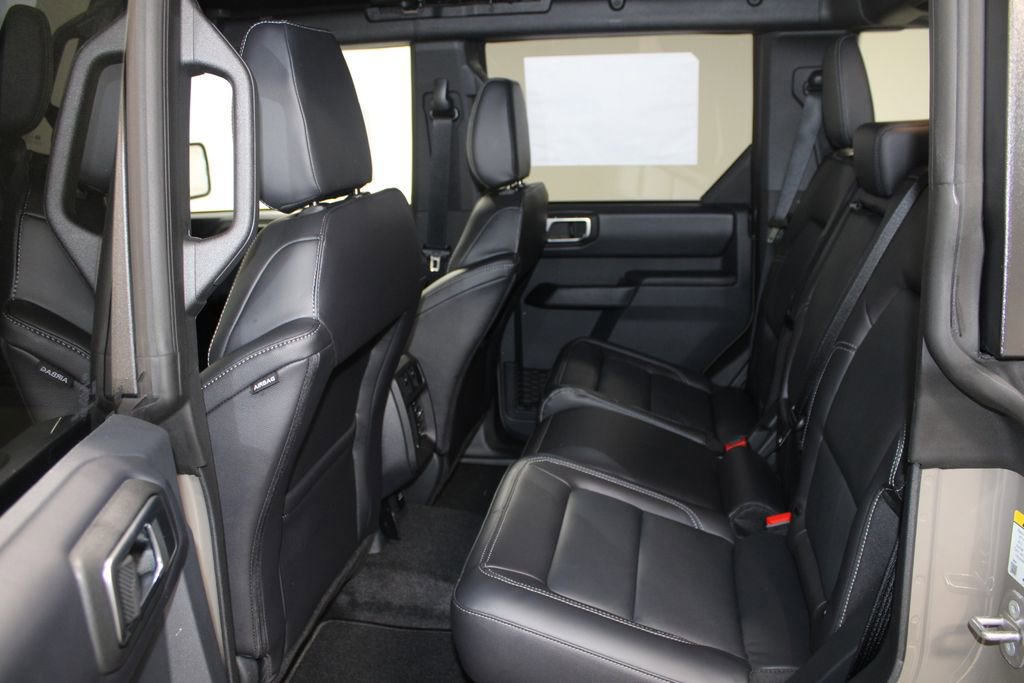 New 2025 Ford Bronco Outer Banks image 25