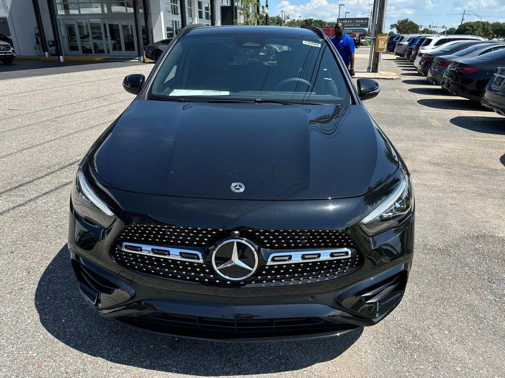 Used 2025 Mercedes-Benz GLA 250 image 2