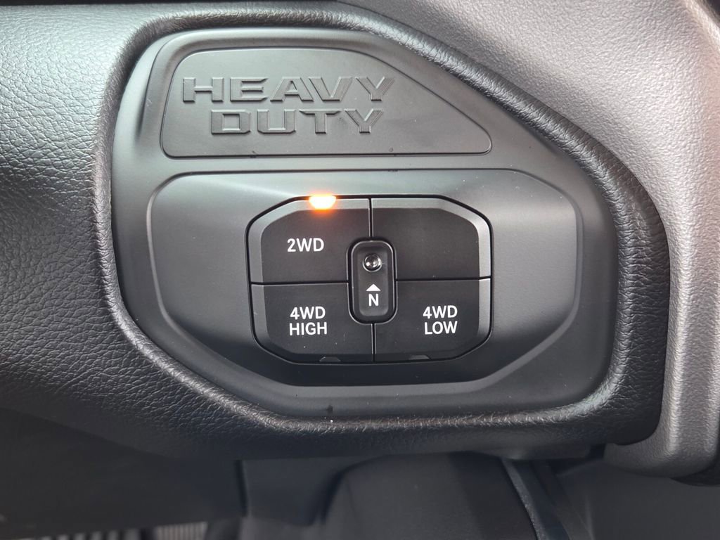 Used 2026 RAM 3500 Big Horn AWD/4WD image 19