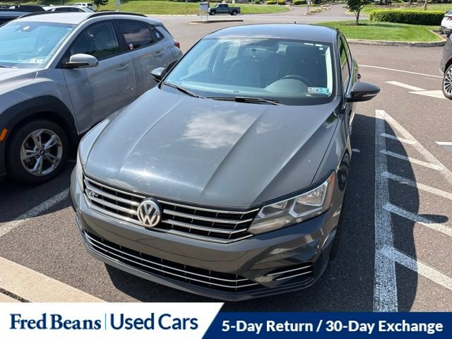 Used 2017 Volkswagen Passat 1.8T R-Line