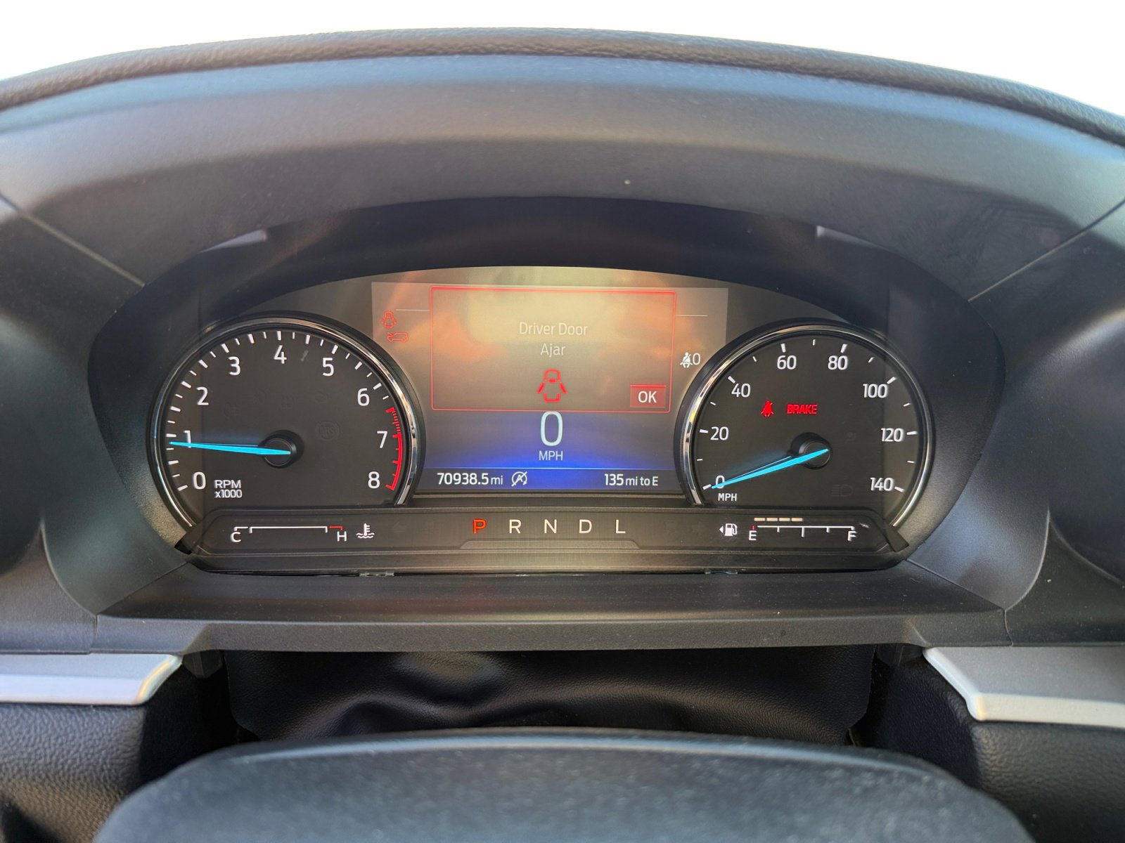 Used 2021 Ford Explorer XLT image 11