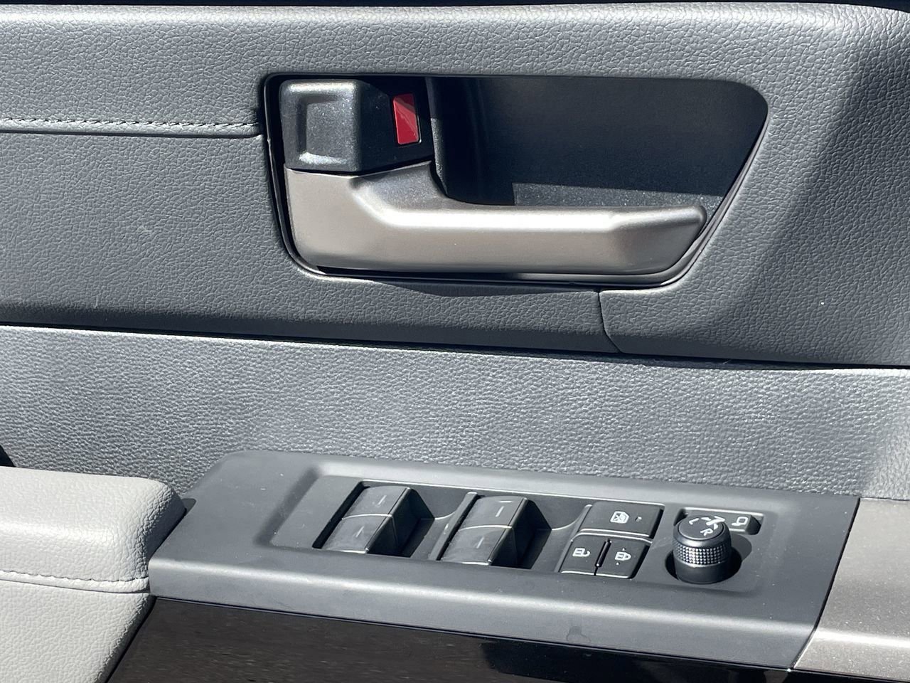 New 2026 Toyota Tundra Limited image 15