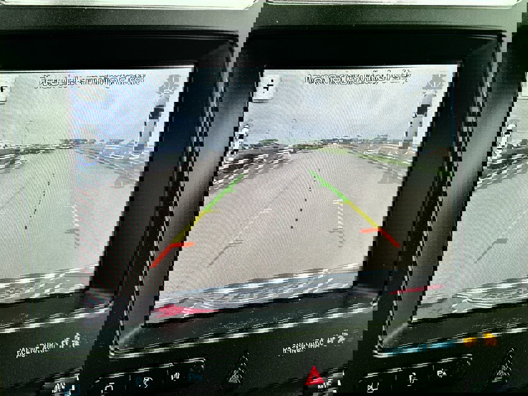 Used 2019 Ford Explorer Limited w/ Ford Safe & Smart Package image 16