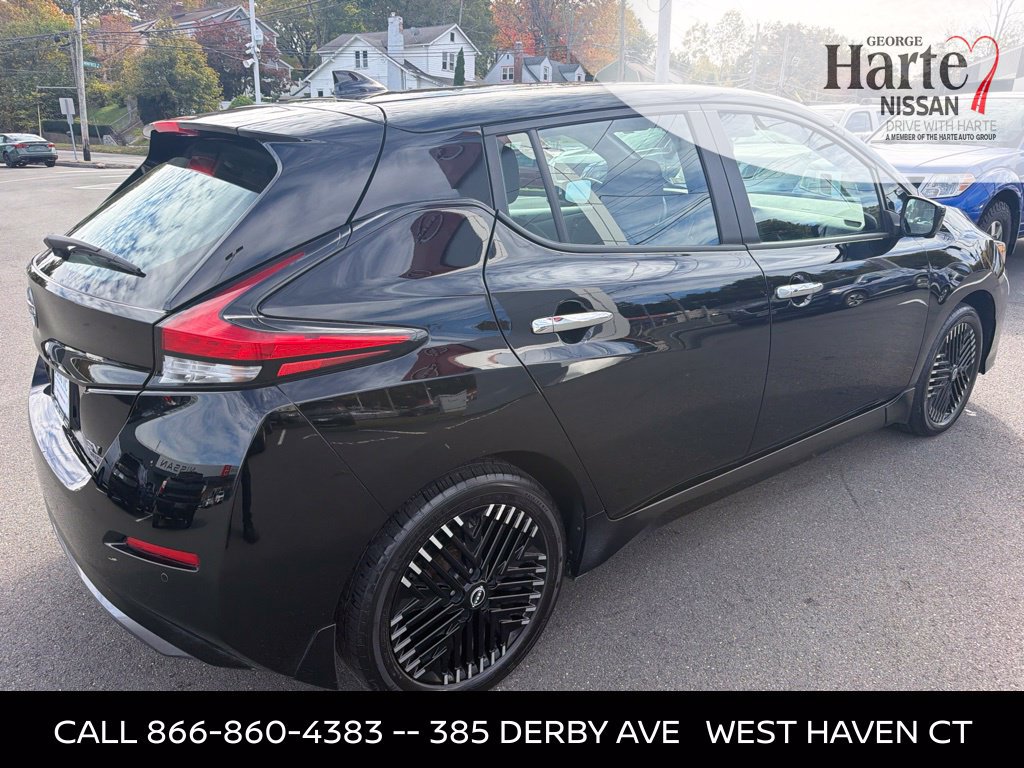 Certified 2025 Nissan Leaf SV Plus FWD image 5