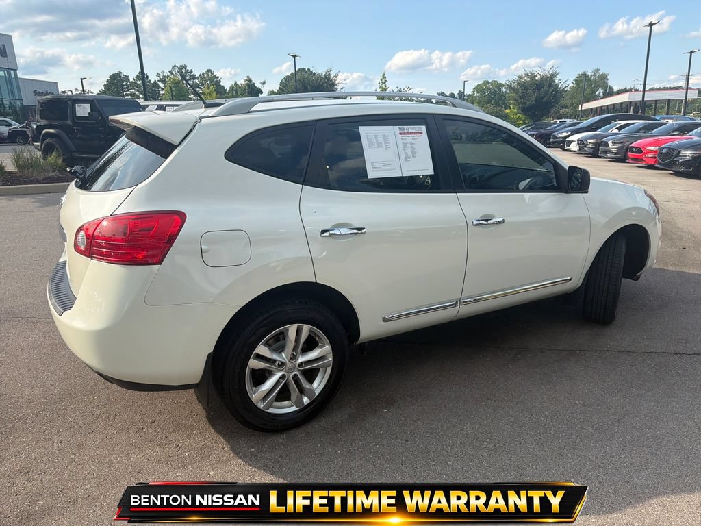 Used 2015 Nissan Rogue S w/ Convenience Package FWD image 9