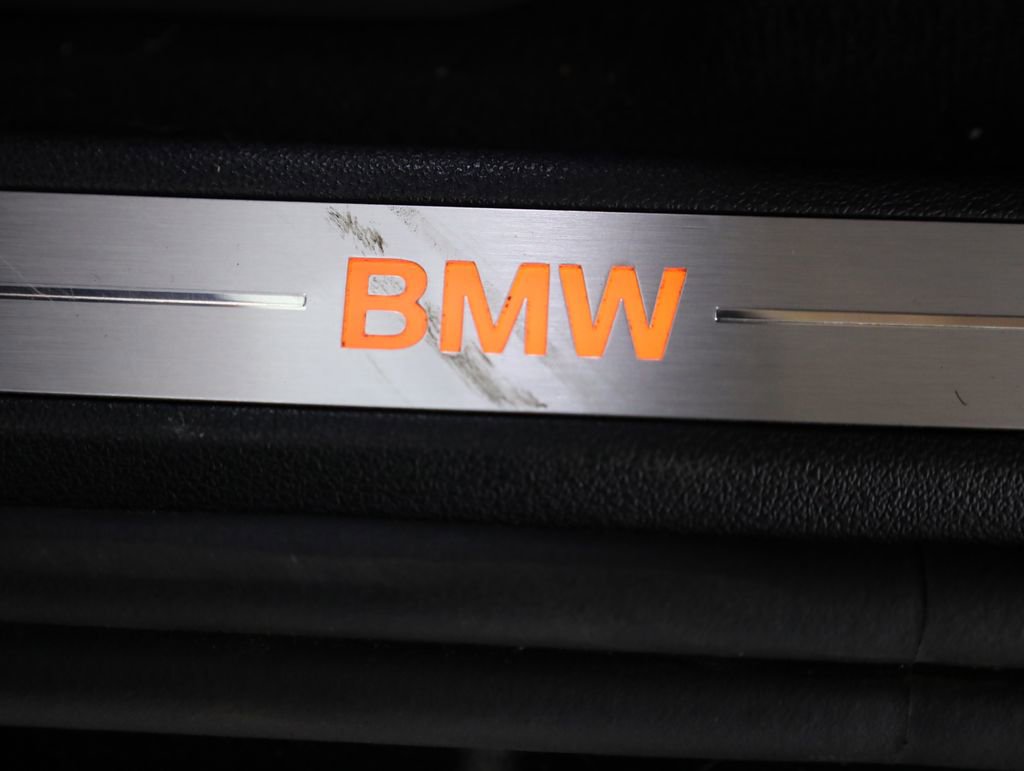 Used 2025 BMW X7 xDrive40i AWD/4WD image 81