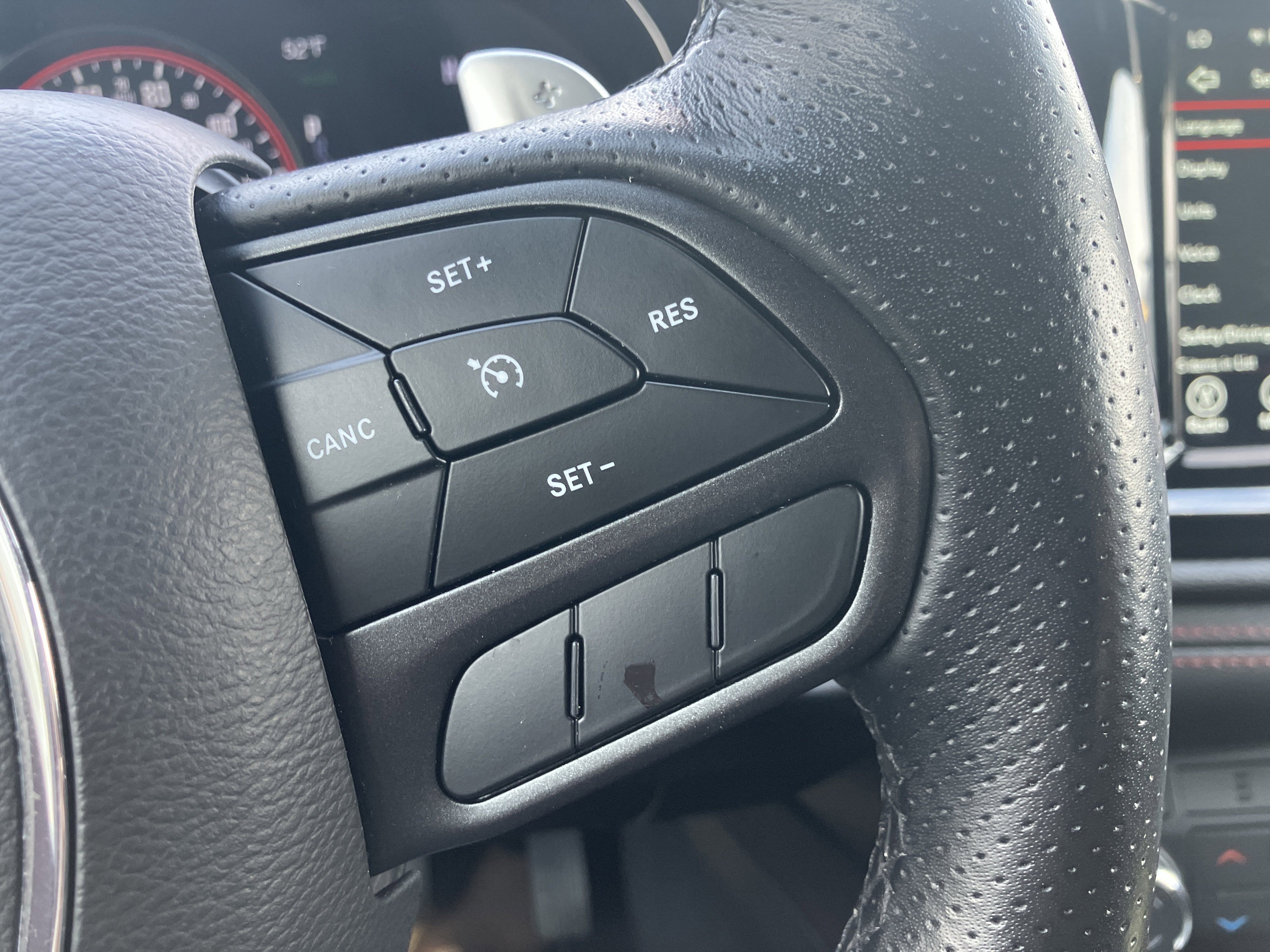 Used 2024 Dodge Durango GT AWD/4WD image 25