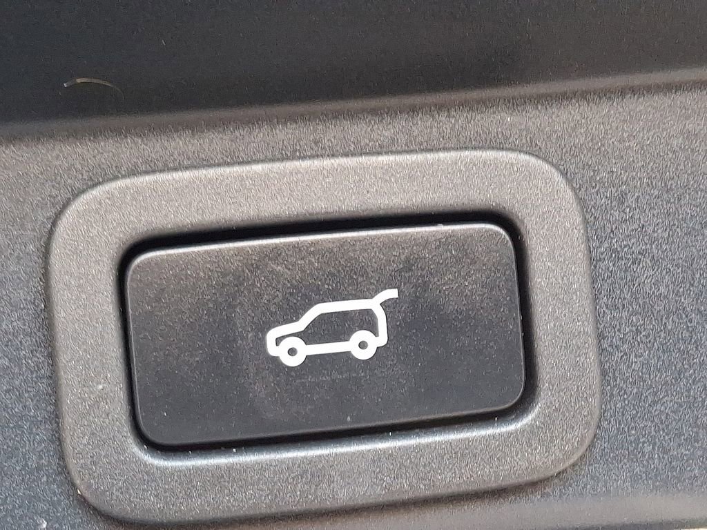 Used 2021 Land Rover Range Rover Sport HSE Silver Edition image 29