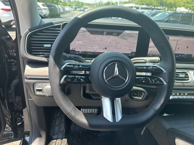 Used 2026 Mercedes-Benz GLS 450 4MATIC image 19