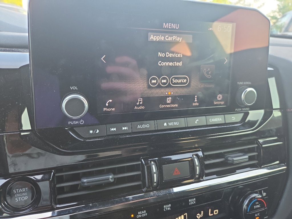 Used 2025 Nissan Pathfinder Rock Creek image 10