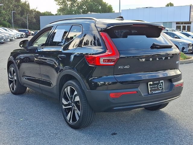 Certified 2024 Volvo XC40 B5 Plus w/ Protection Package Premier AWD/4WD image 4