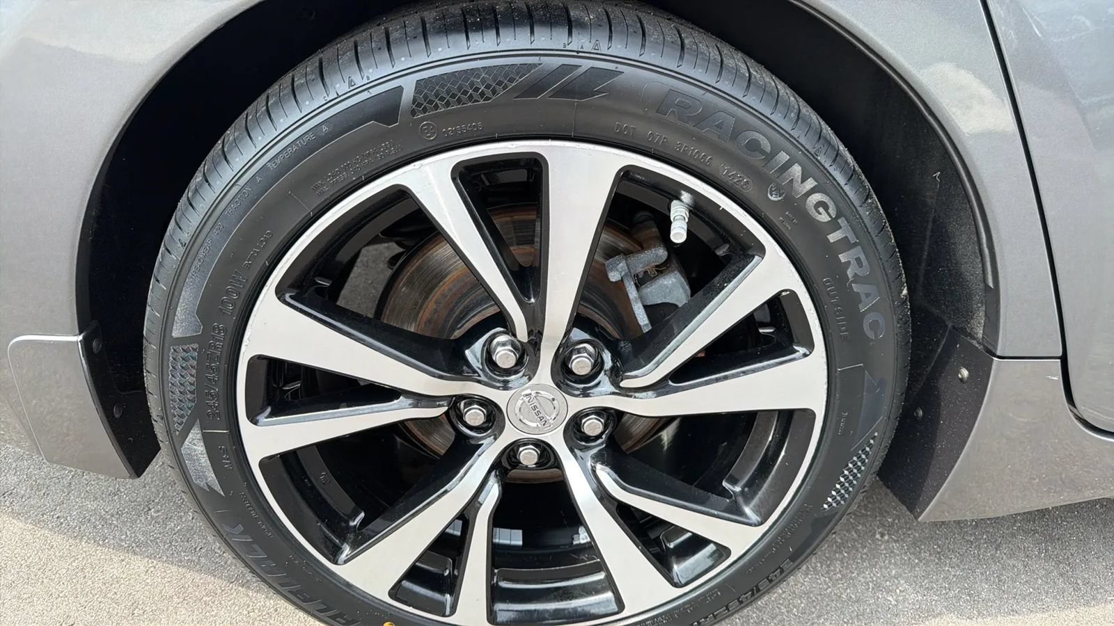 Used 2018 Nissan Maxima Platinum FWD image 12