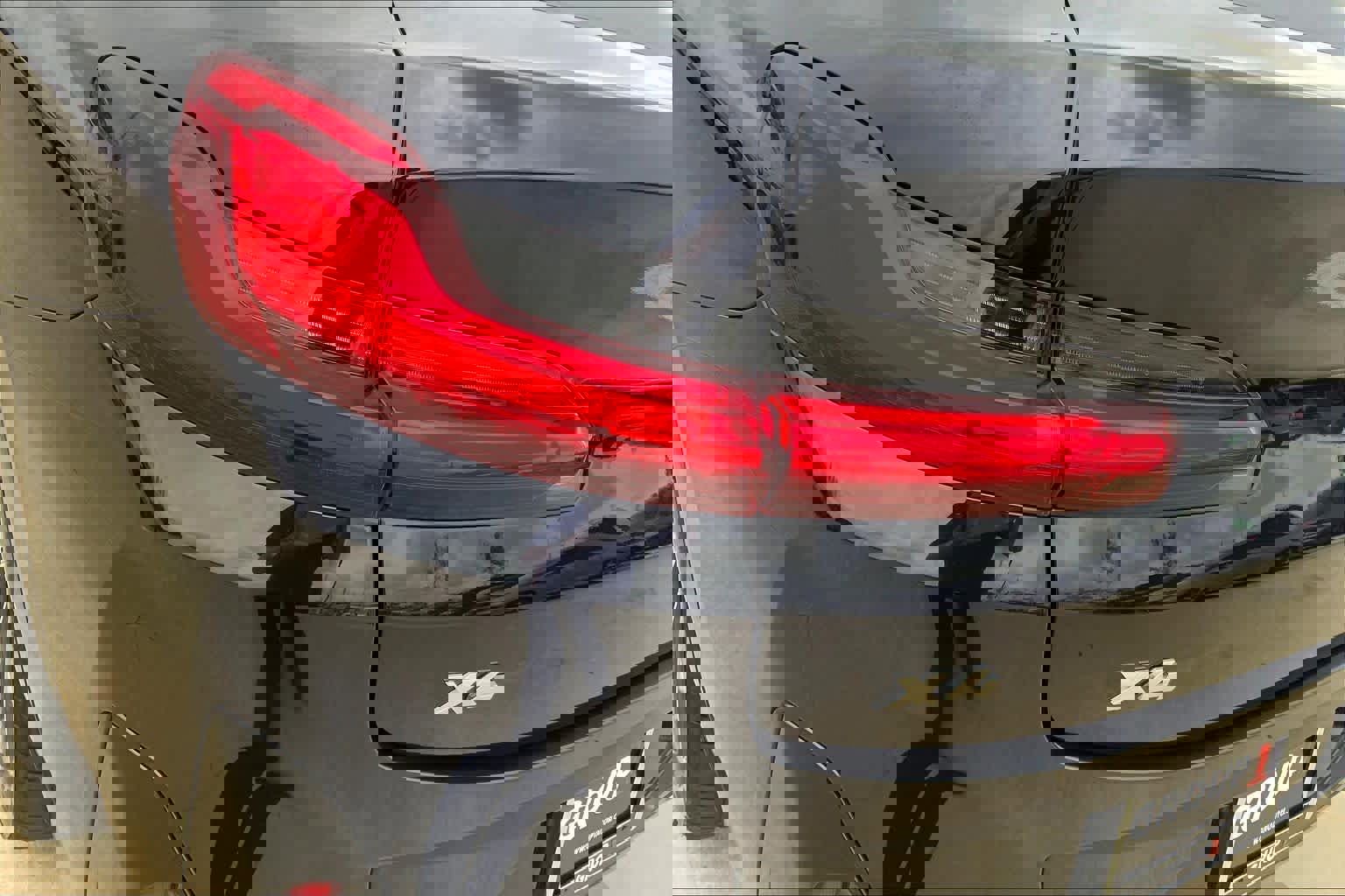 Used 2023 BMW X4 M40i w/ Premium Package image 28