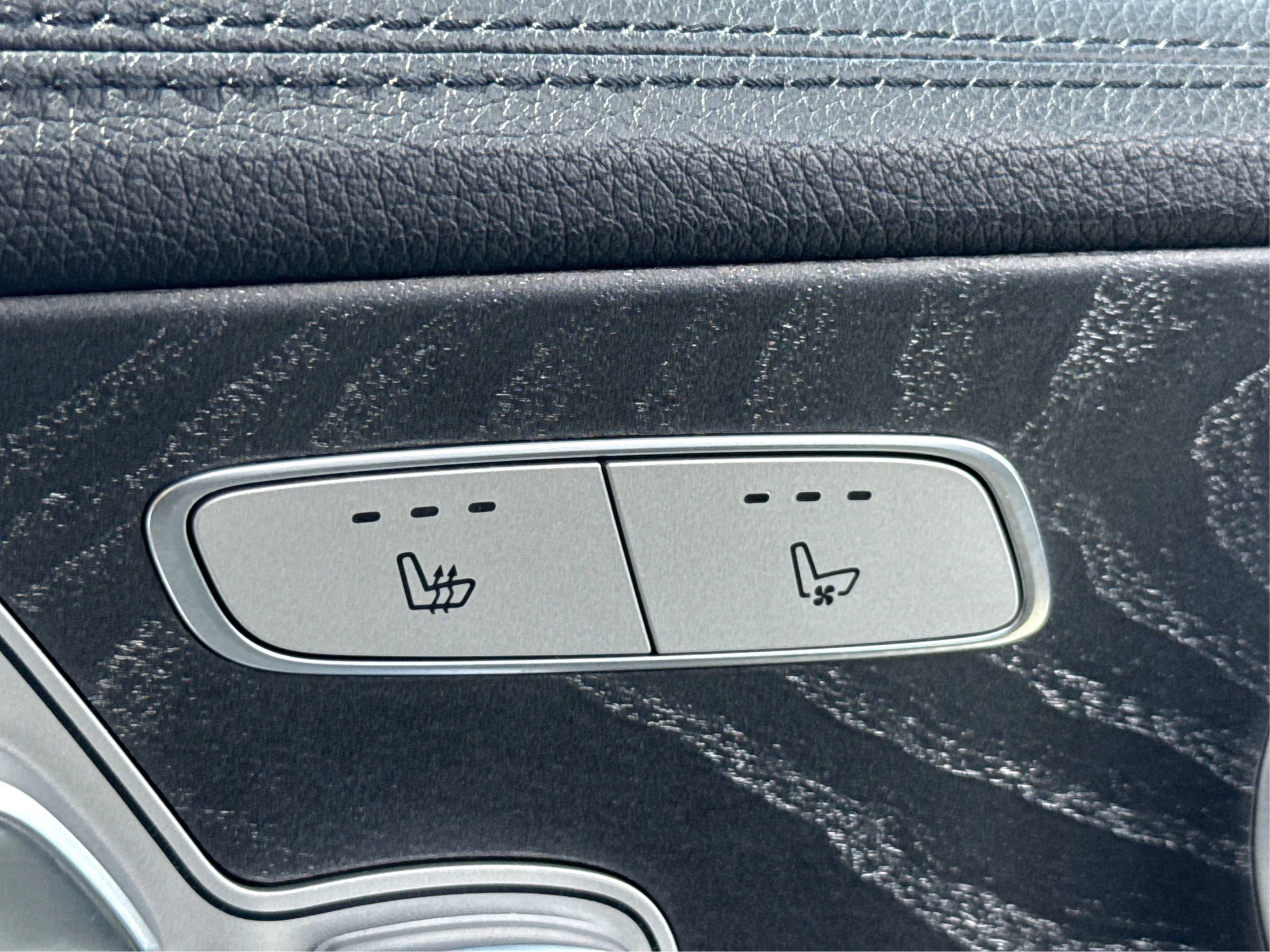 Used 2021 Mercedes-Benz E 53 AMG 4MATIC Sedan image 21