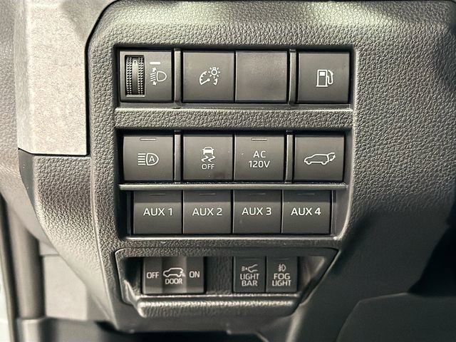 Certified 2025 Toyota 4Runner Trailhunter AWD/4WD image 9