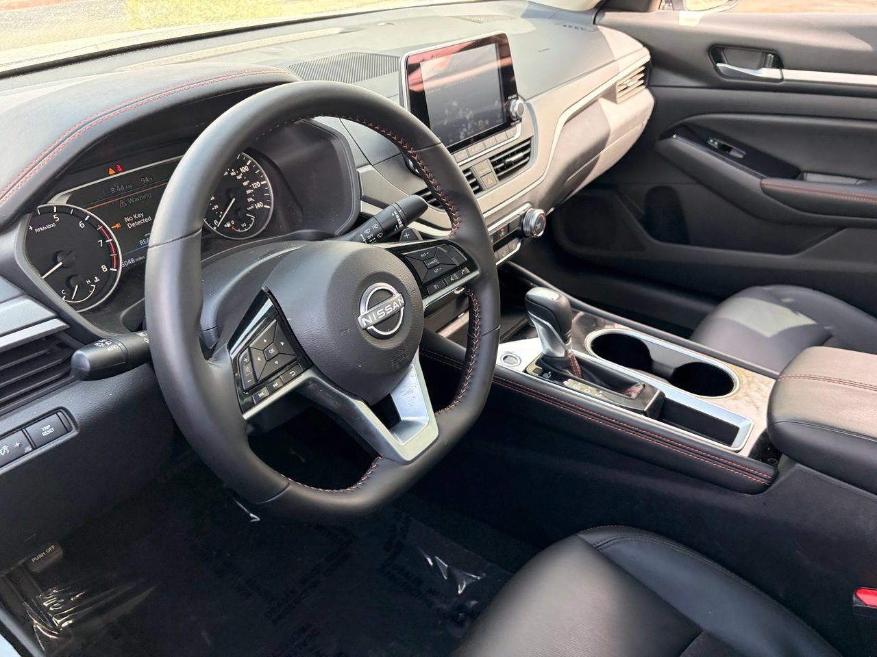 Certified 2025 Nissan Altima 2.5 SR FWD image 18
