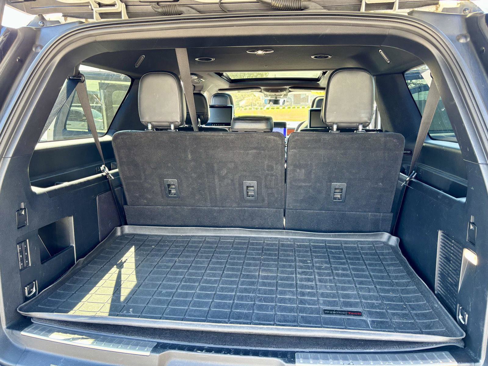 Used 2020 Lincoln Navigator L Reserve w/ Equipment Group 201A Reserve AWD/4WD image 11