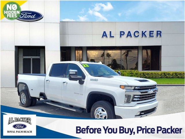 Used 2022 Chevrolet Silverado 3500 High Country w/ Technology Package AWD/4WD image 1