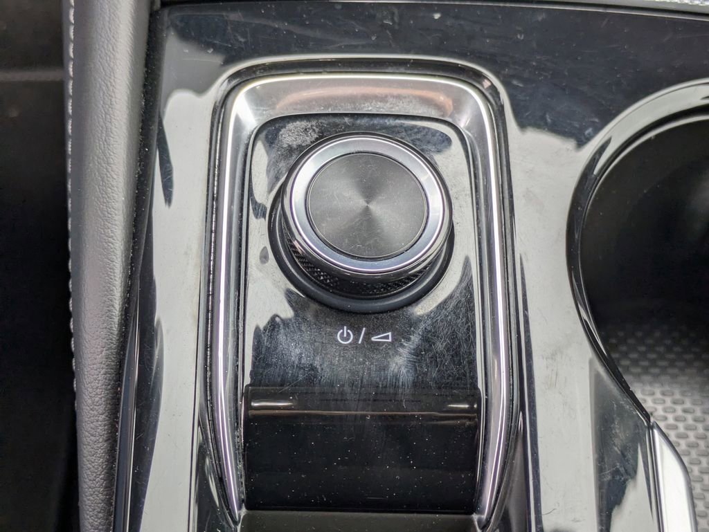 Used 2025 Buick Envision Preferred image 16