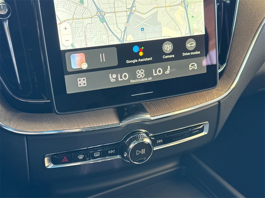 New 2026 Volvo XC60 T8 Plus w/ Protection Package Premier image 20