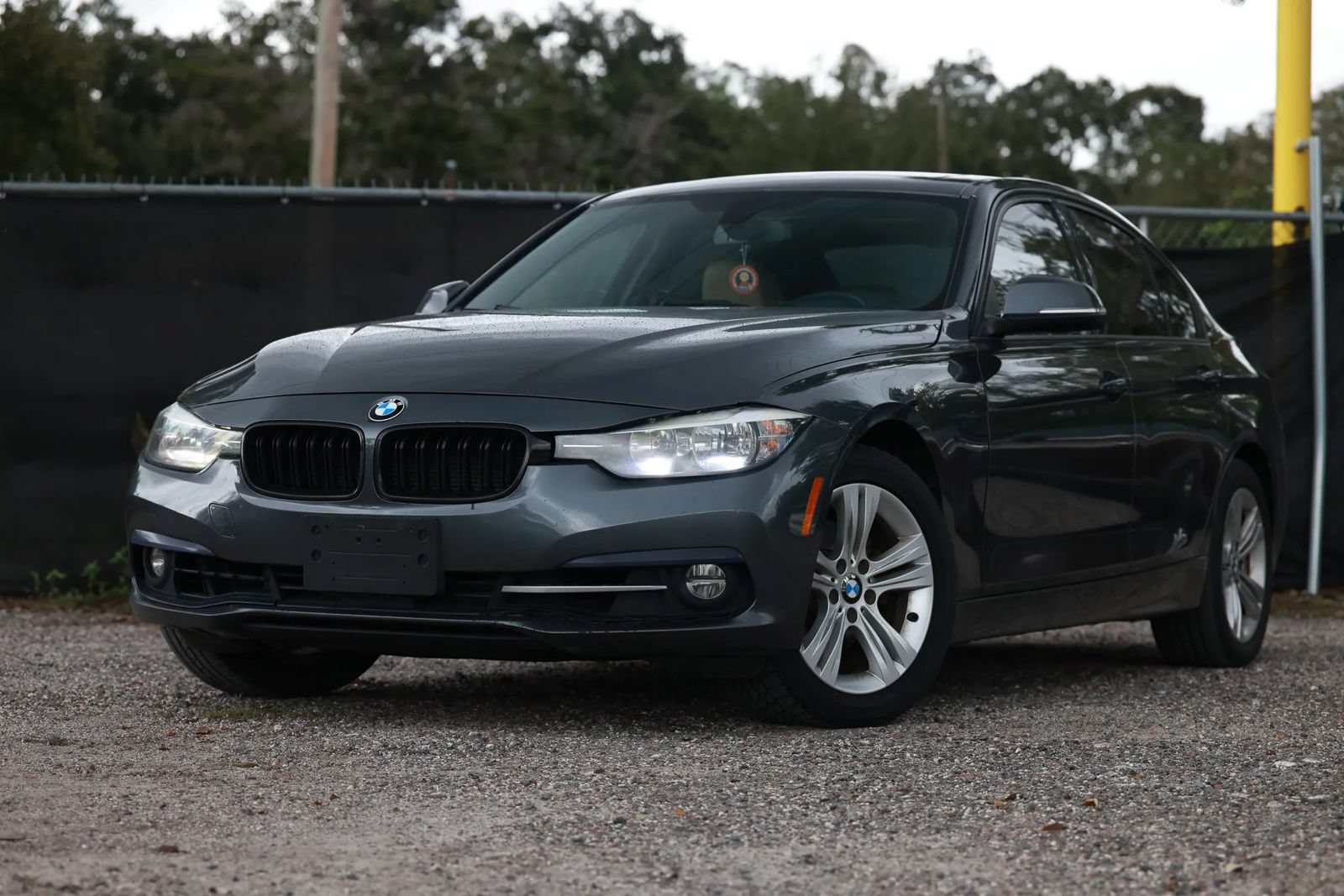 Used 2016 BMW 328i xDrive Sedan AWD/4WD image 1