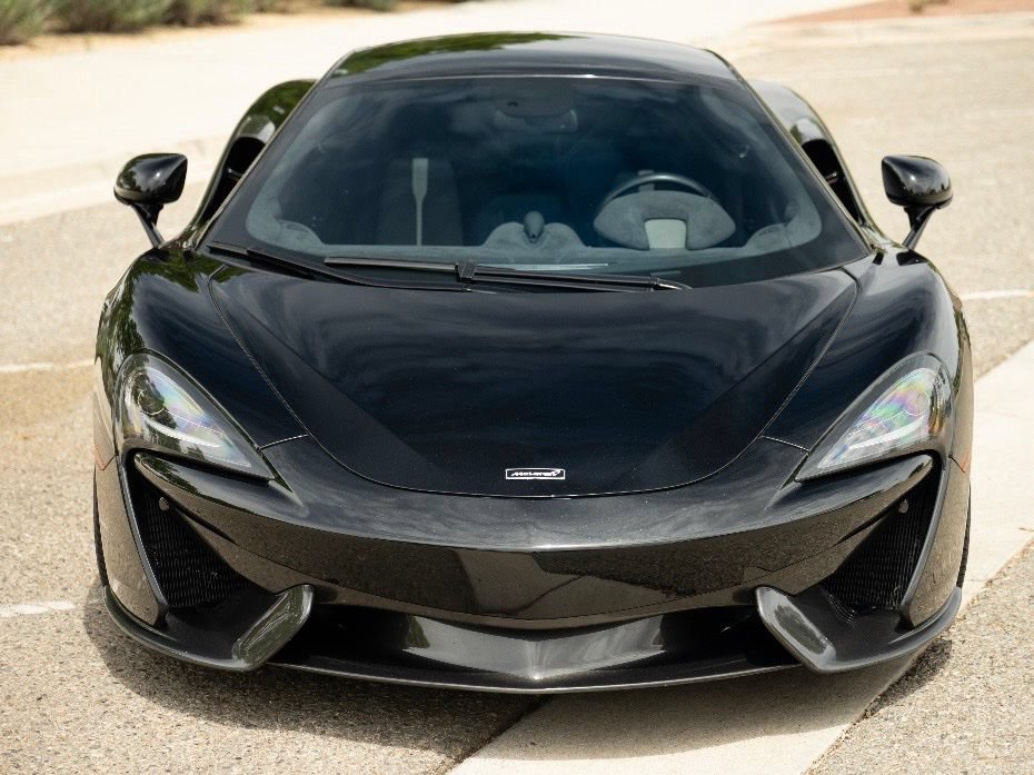 Used 2017 McLaren 570S RWD image 2