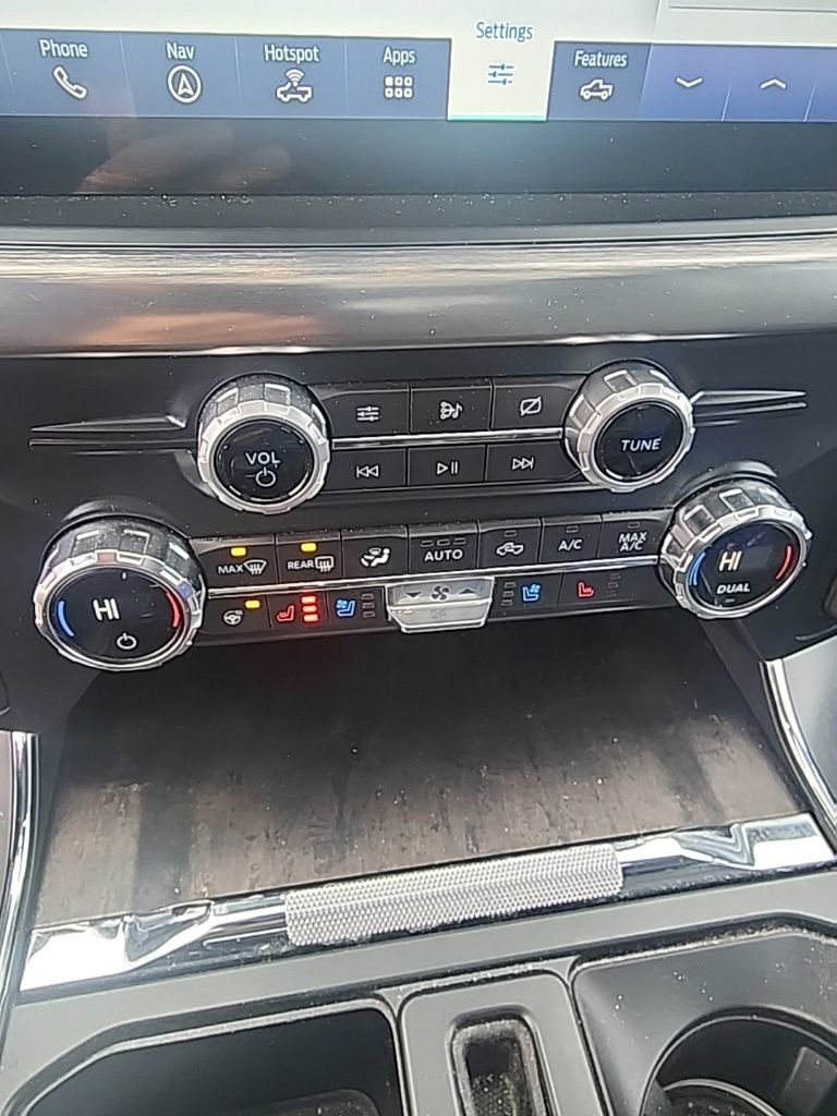 Used 2021 Ford F150 Lariat w/ Equipment Group 502A High image 13