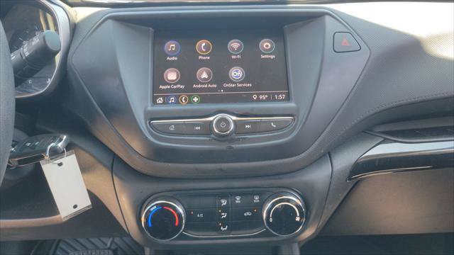 Used 2021 Chevrolet TrailBlazer LS w/ LPO, Blackout Package FWD image 25