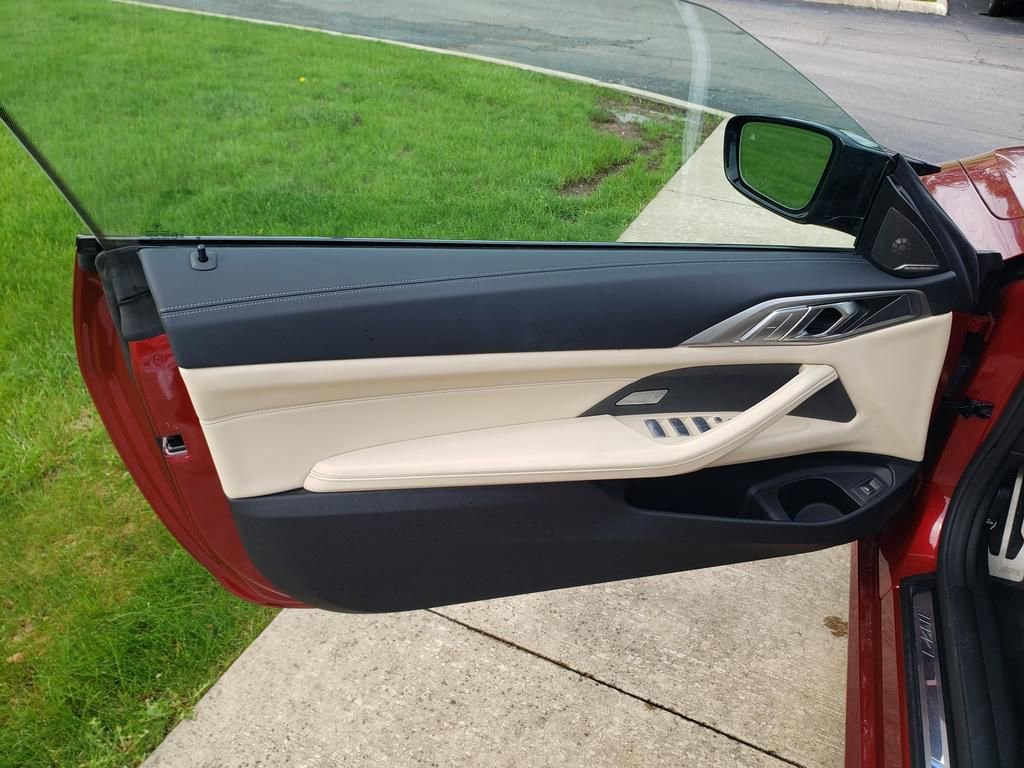 Certified 2025 BMW 440i xDrive Convertible w/ Premium Package image 10