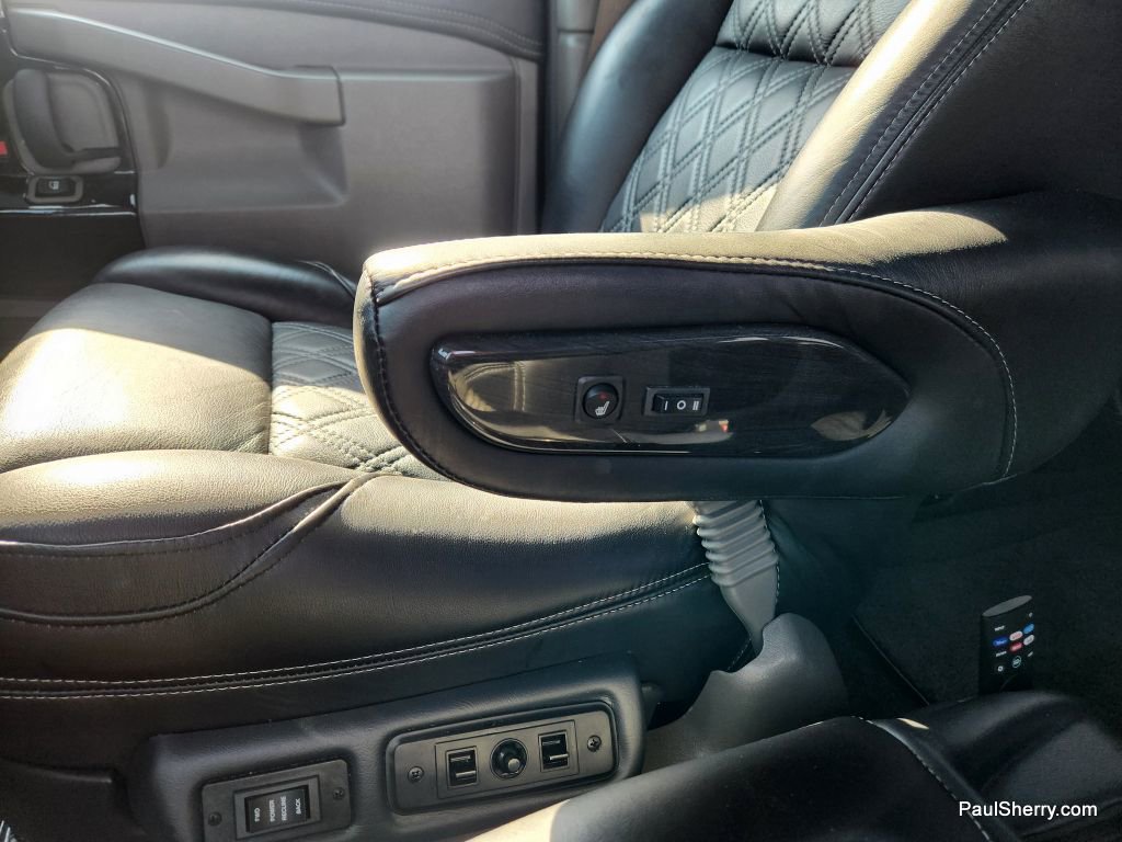 Used 2021 Chevrolet Express 2500 image 38