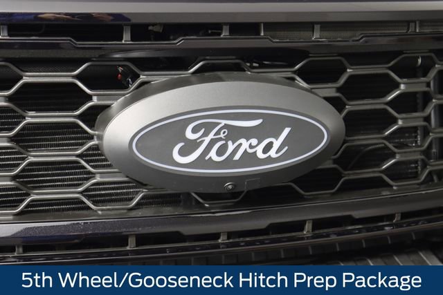 New 2026 Ford F350 Lariat w/ Black Appearance Package image 11