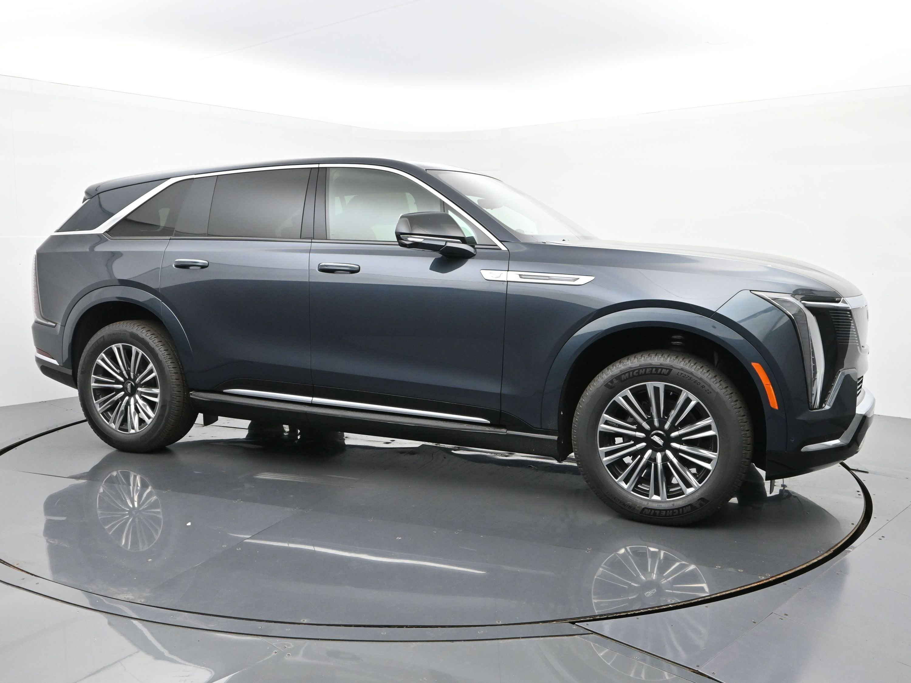 New 2026 Cadillac Escalade IQ Luxury 1 w/ LPO, Floor Liner Package image 7