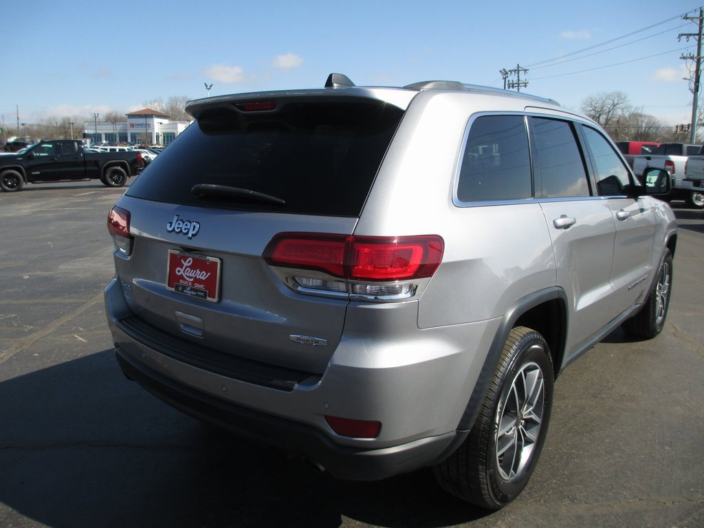 Used 2020 Jeep Grand Cherokee Laredo w/ Quick Order Package 2BN North image 6