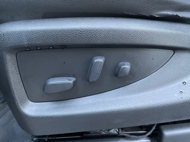 Used 2020 Chevrolet Tahoe LT w/ Luxury Package image 10