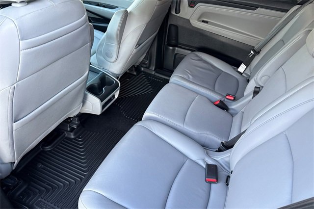 Used 2023 Honda Odyssey Touring image 15