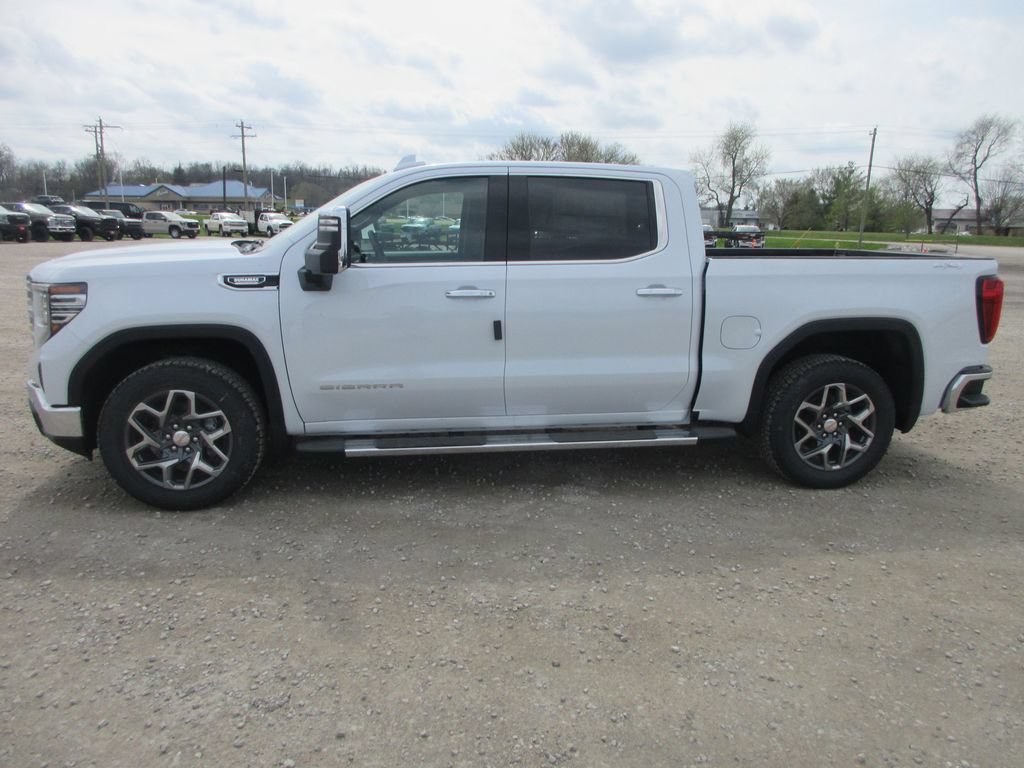 New 2026 GMC Sierra 1500 SLT AWD/4WD image 11