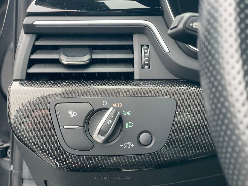 Used 2023 Audi S4 Premium Plus w/ Premium Plus Package image 18