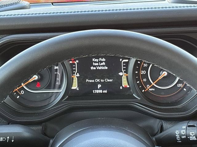 Used 2025 Jeep Wrangler Unlimited Rubicon image 15