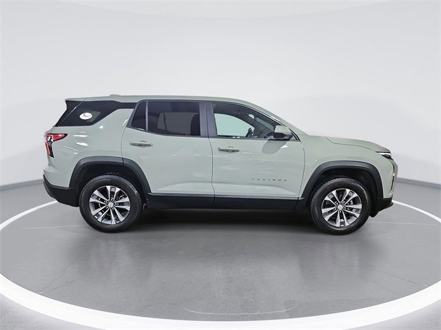 Used 2026 Chevrolet Equinox LT w/ LPO, Floor Liner Package image 2