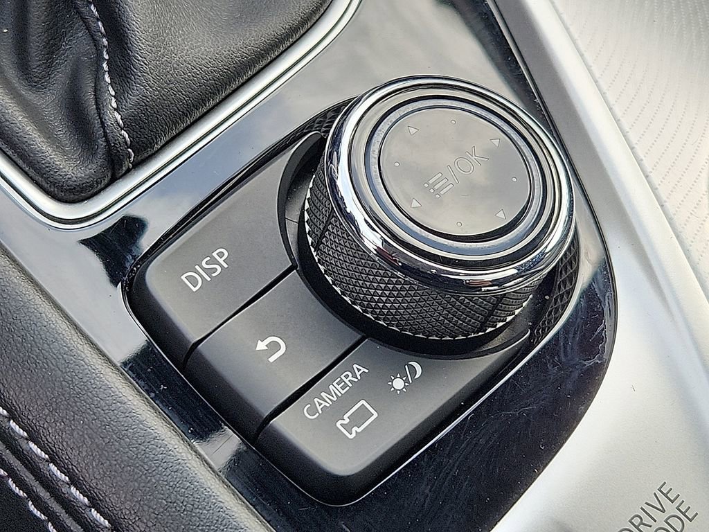 Used 2023 INFINITI Q50 Luxe w/ Cargo Package image 26