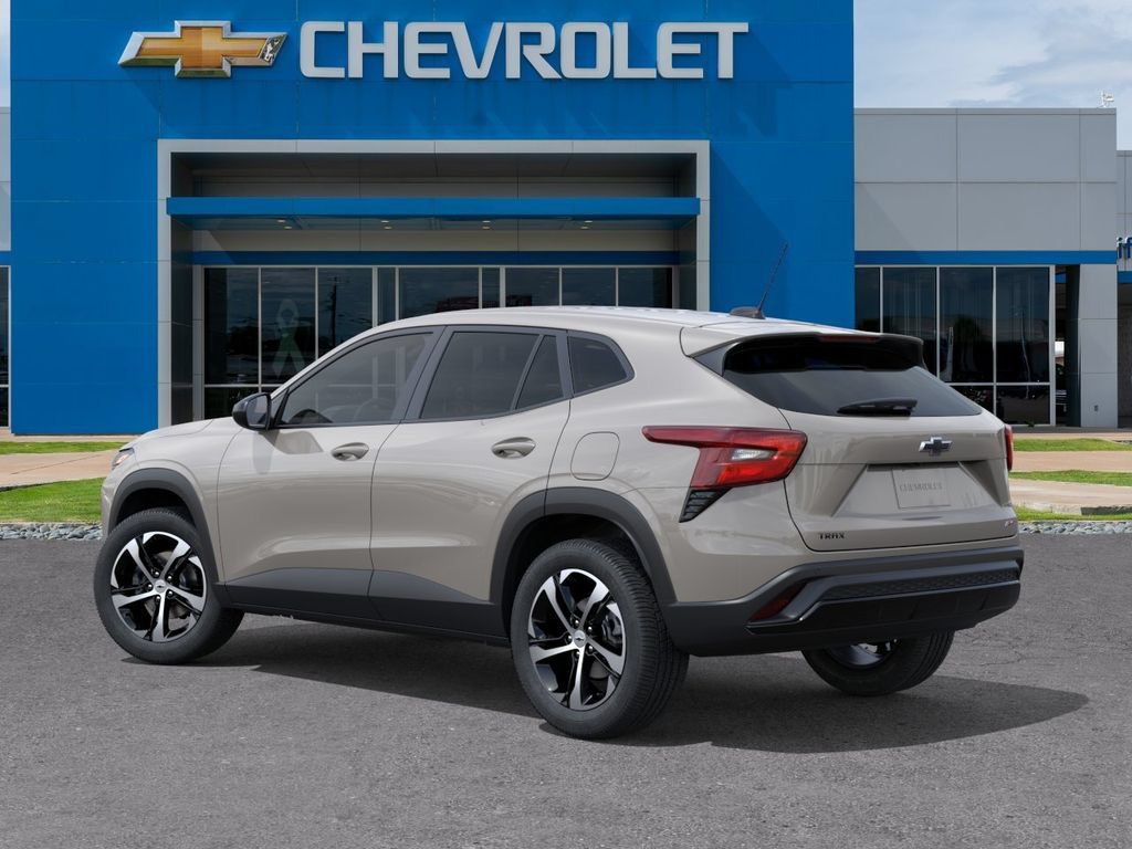 New 2026 Chevrolet Trax RS w/ Driver Confidence Package FWD image 3