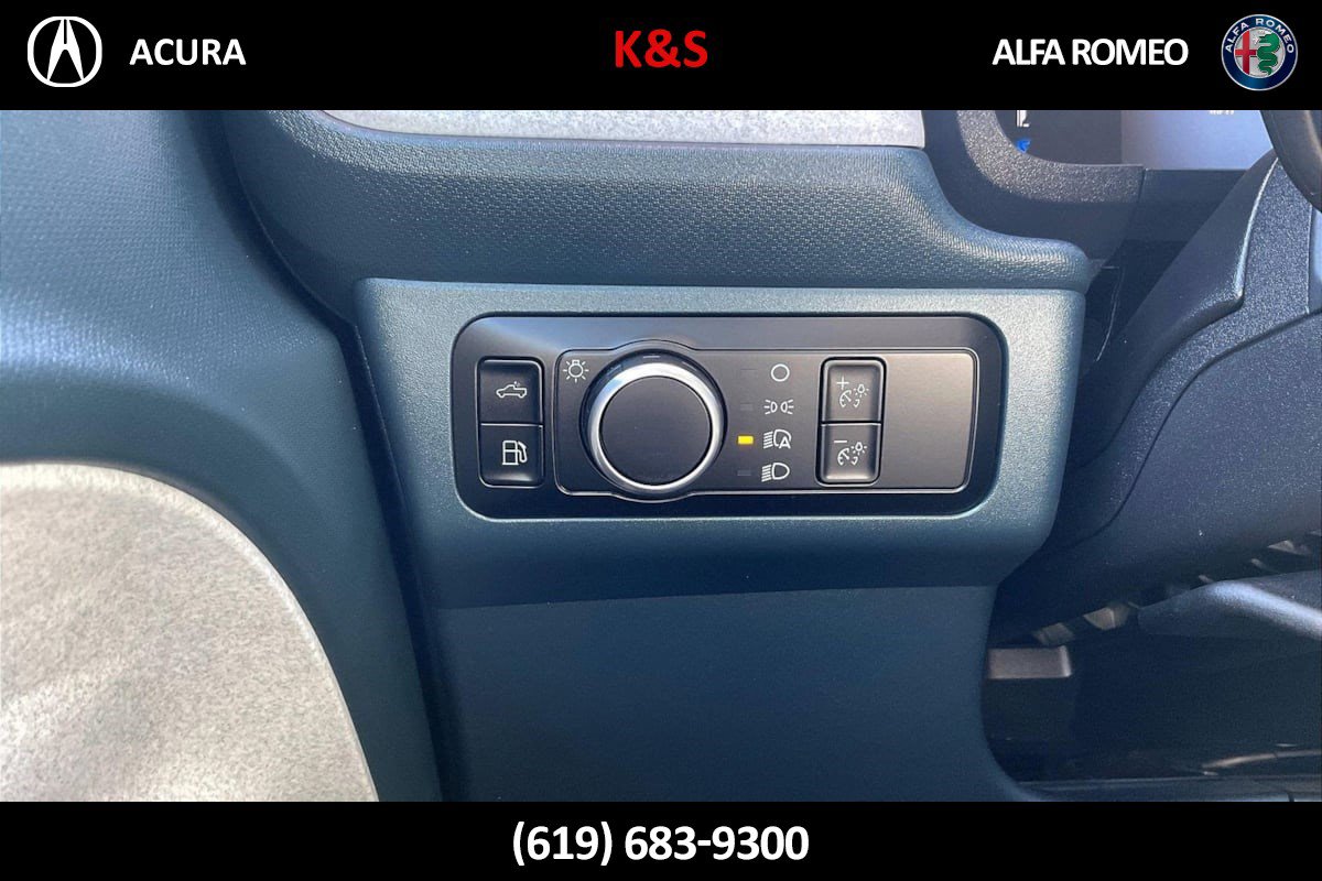 Used 2026 Ford Maverick XLT w/ Equipment Group 301A AWD/4WD image 36